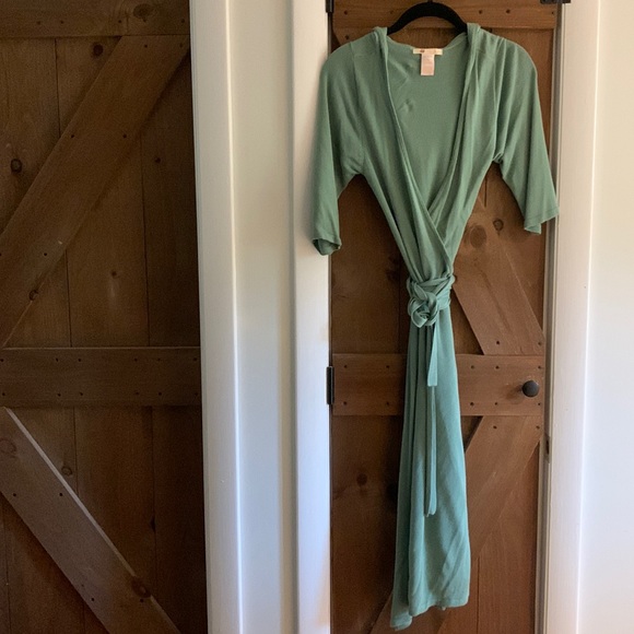 Tulle Dresses & Skirts - Tulle Knit Wrap Dress